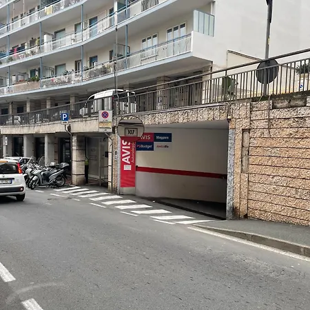 H11 Ariston Centro - Mare Apartment *